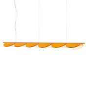 FLOS Almendra Linear LED-Hängelampe 6fl, ocker