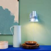 Dyberg Larsen Bob Wandlampe mit Metallfinish blau