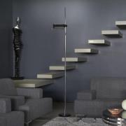 Oluce LED-Stehleuchte Colombo, schwarz/chrom, Metall