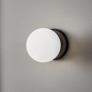 Wandlampe Kiba, schwarz/gold, Lampenschirm Glaskugel